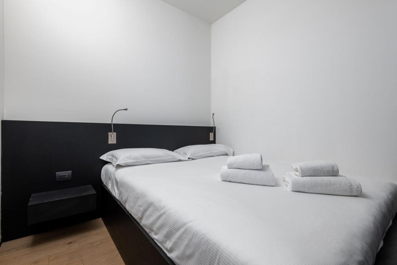 ミラノEasylife - Elegante Monolocale In Corso Magentaアパートメント エクステリア 写真